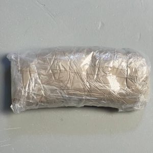 گل دست سفید تندیس یک کیلویی